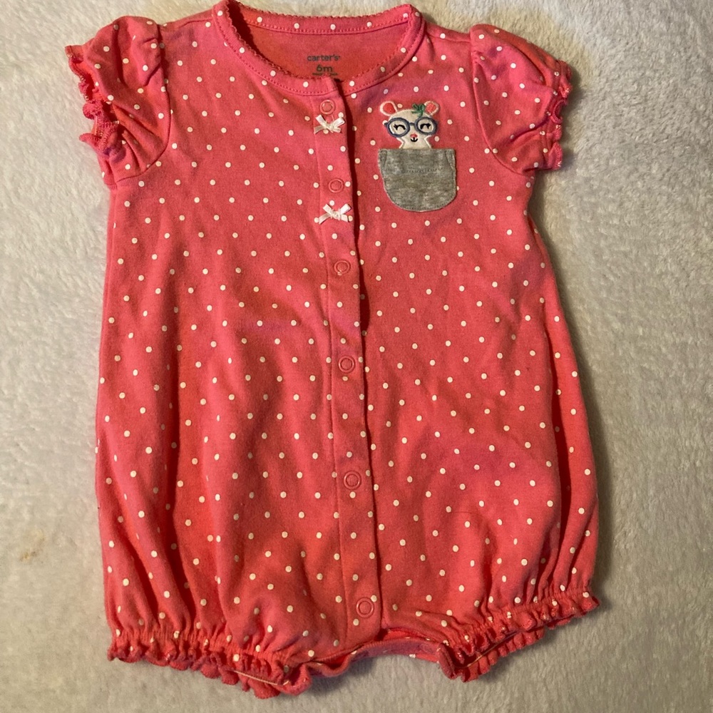 Carter’s 6 Month babygirl Spring/Summer Bodysuit.